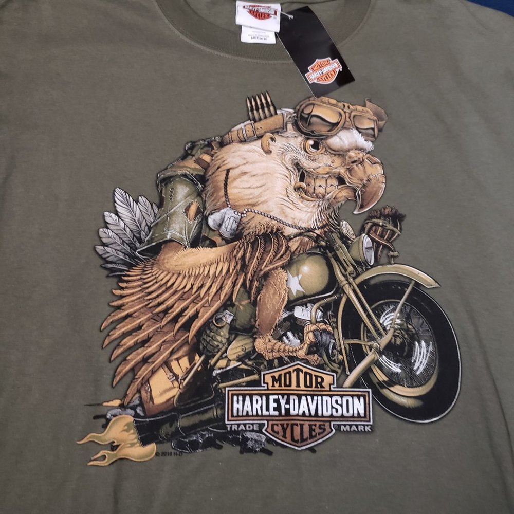 HARLEY DAVIDSON MILITARY EAGLE  MEDIUM